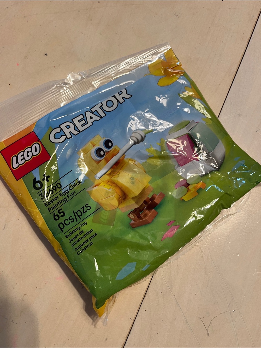 LEGO Creator Yellow Chick with Pink & Brown Accessories - 65 Pc